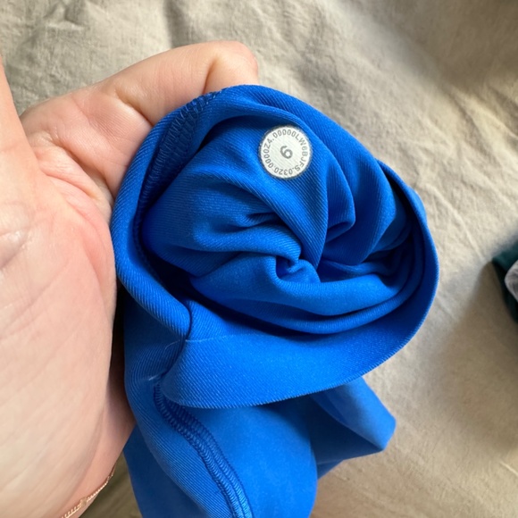 Lululemon Swift Speed High-Rise Crop 21" Cerulean Blue size 6 - Picture 6 of 7